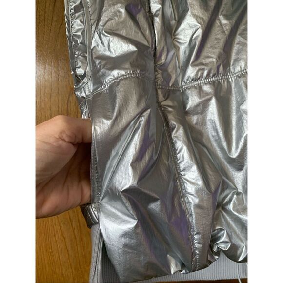 Daily Practice by Anthropologie Metallic Puffer Vest Silver Size S - Picture 7 of 12